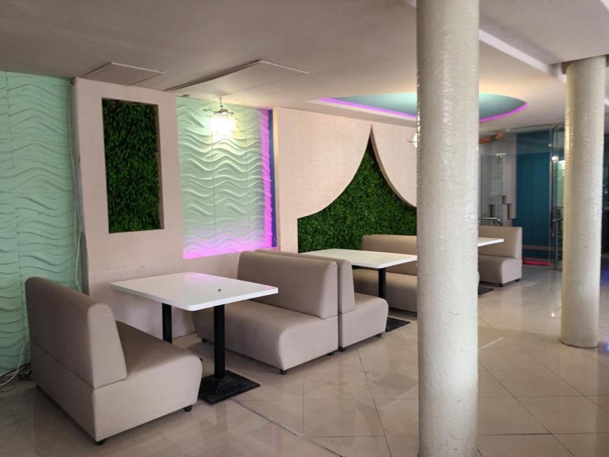 Apartments Danita & Restaurant&Pool Bar Варна Экстерьер фото